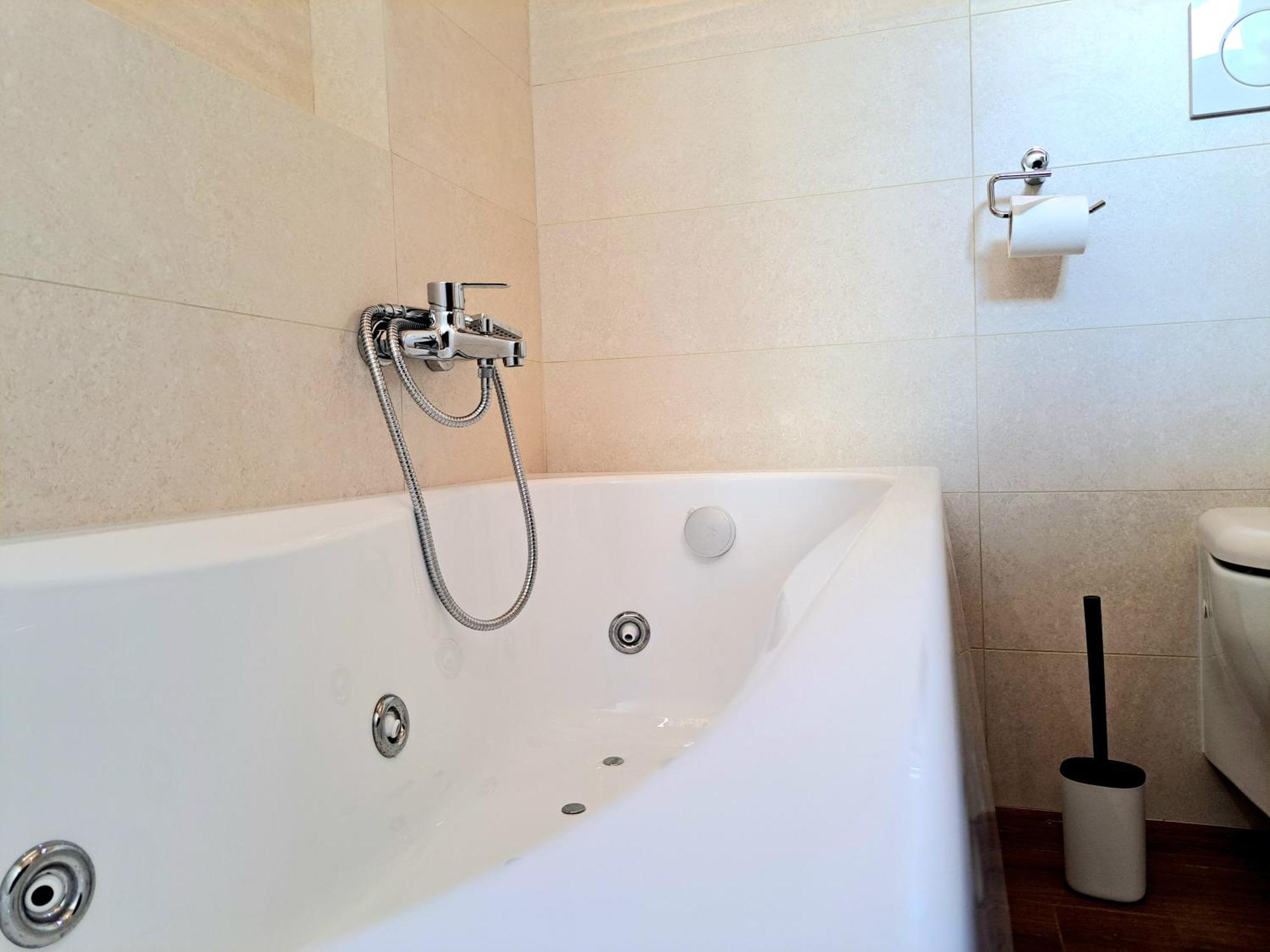 Anninnia Guest House B&B - Ghiiarza Ghilarza Kültér fotó